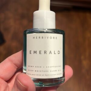 Herbivore emerald glow oil